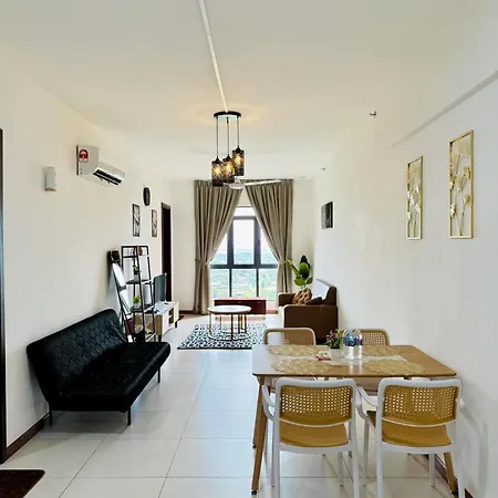 Fayyadh Homestay K Avenue